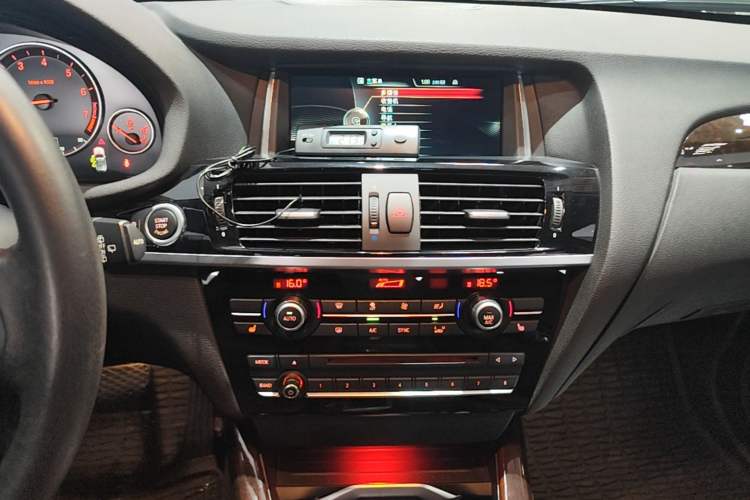 Used BMW X3 2014 xDrive20i X Design Package Audio And AC Panel