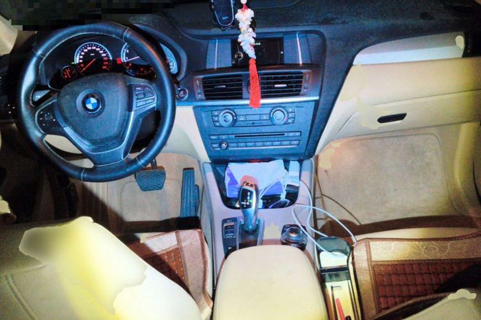 Used BMW X3 2014 xDrive20i Leading Model Center Console