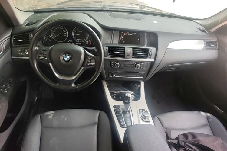 Used BMW X3 2014 xDrive20i Leading Model Center Console