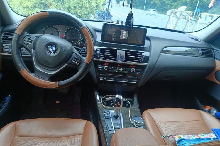 Used BMW X3 2014 xDrive28i Leading Model Center Console