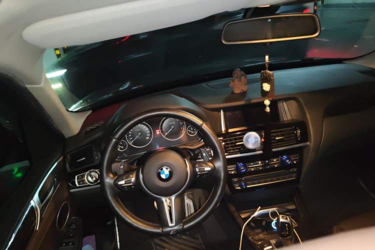Used BMW X3 2014 xDrive28i X Design Package Center Console