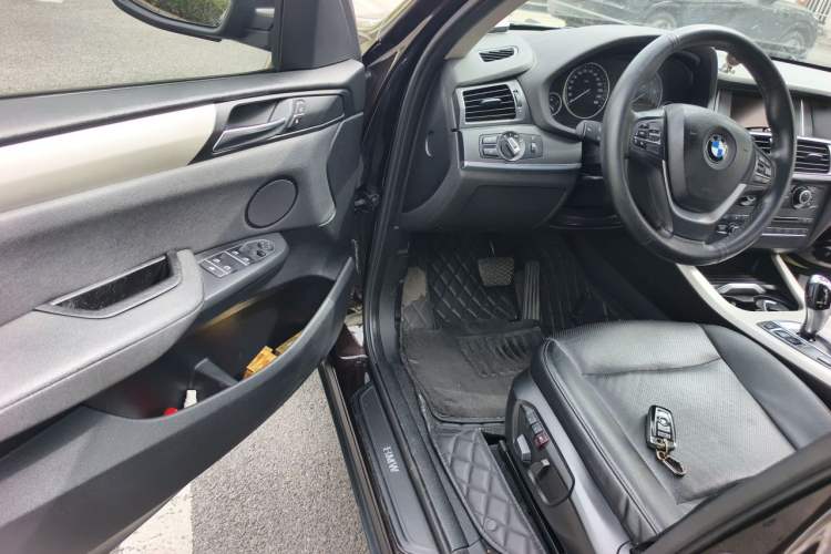 Used BMW X3 2014 xDrive20i Leading Model Driver Seat