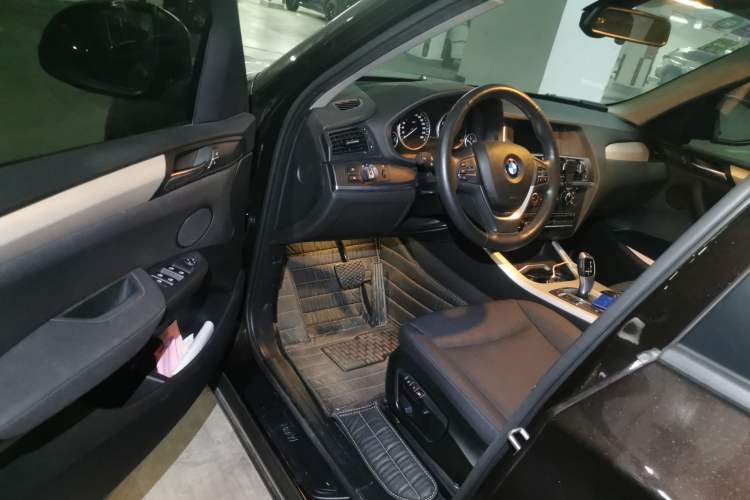 Used BMW X3 2014 xDrive20i Leading Model Driver Seat