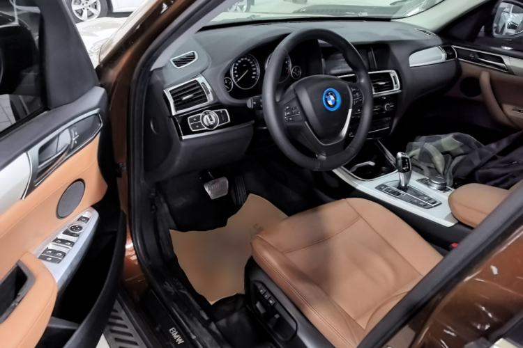 Used BMW X3 2014 xDrive28i Leading Model Driver Seat