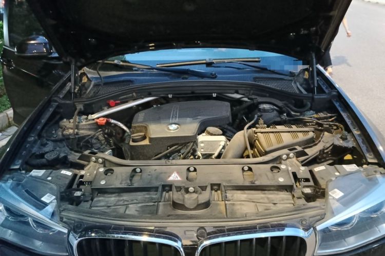 Used BMW X3 2014 xDrive20i Leading Model Engine Bay