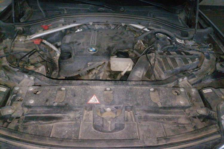 Used BMW X3 2014 xDrive20i X Design Package Engine Bay