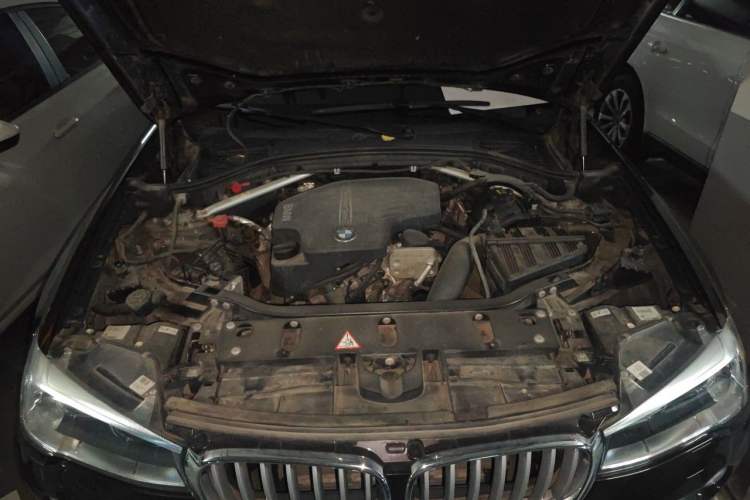 Used BMW X3 2014 xDrive20i X Design Package Engine Bay