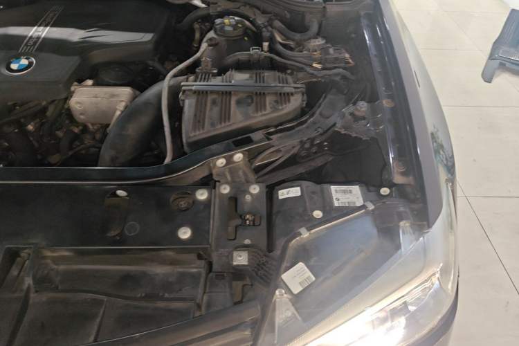 Used BMW X3 2014 xDrive20i X Design Package Engine Bay Left