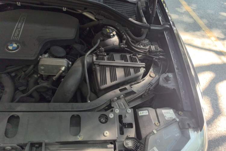 Used BMW X3 2014 xDrive20i X Design Package Engine Bay Left