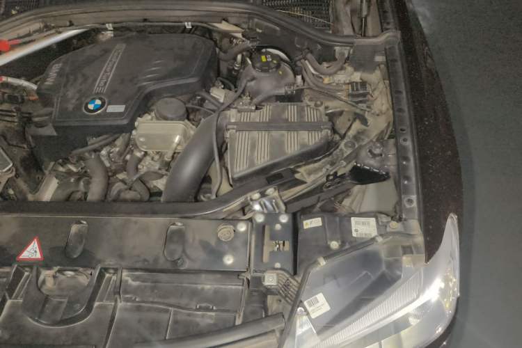 Used BMW X3 2014 xDrive20i X Design Package Engine Bay Left