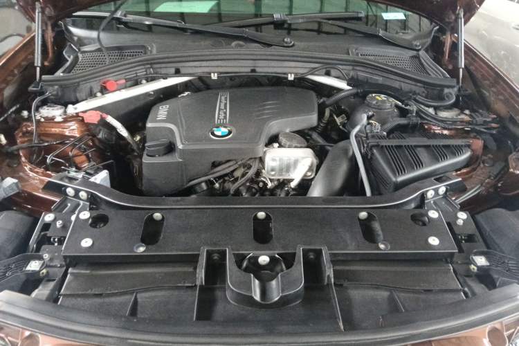 Used BMW X3 2014 xDrive20i X Design Package Engine Bay