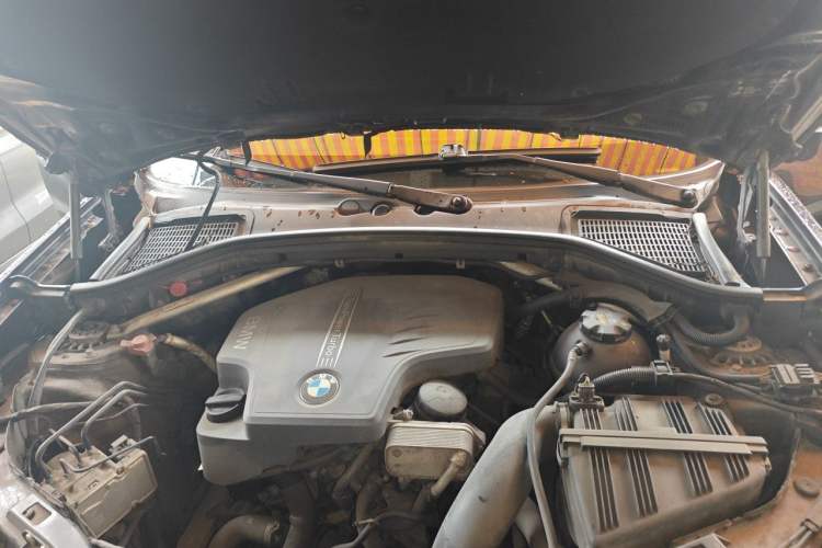 Used BMW X3 2014 xDrive20i X Design Package Engine Bay