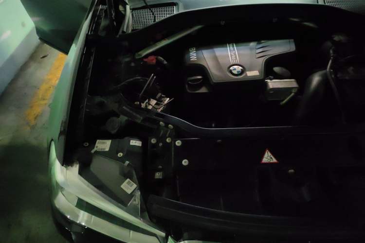 Used BMW X3 2014 xDrive20i Leading Model Engine Bay Right