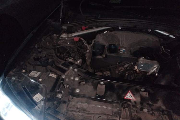 Used BMW X3 2014 xDrive20i X Design Package Engine Bay Right