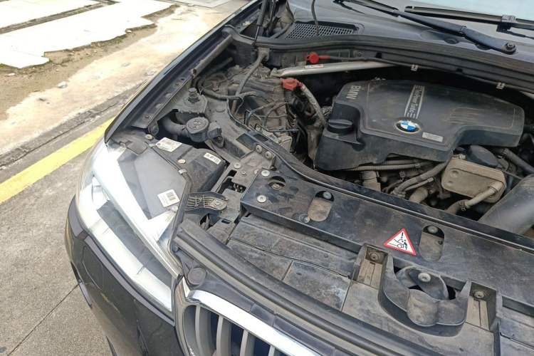 Used BMW X3 2014 xDrive28i Leading Model Engine Bay Right