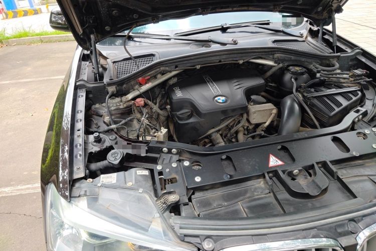 Used BMW X3 2014 xDrive20i X Design Package Engine Bay Right