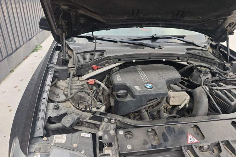 Used BMW X3 2014 xDrive20i X Design Package Engine Bay Right