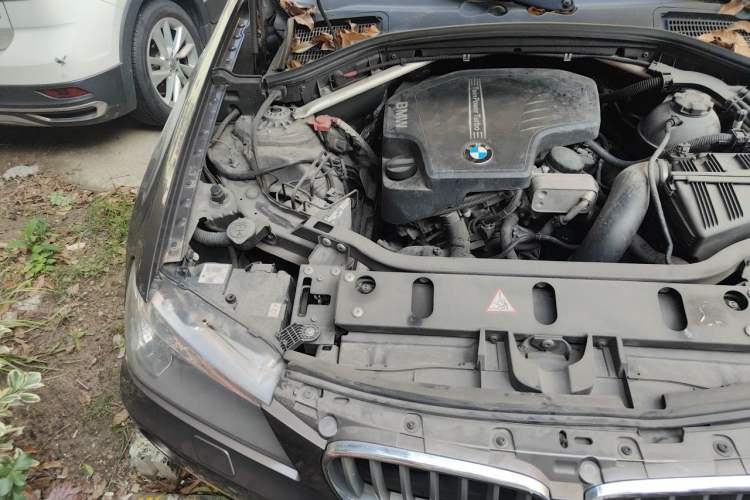 Used BMW X3 2014 xDrive28i Leading Model Engine Bay Right