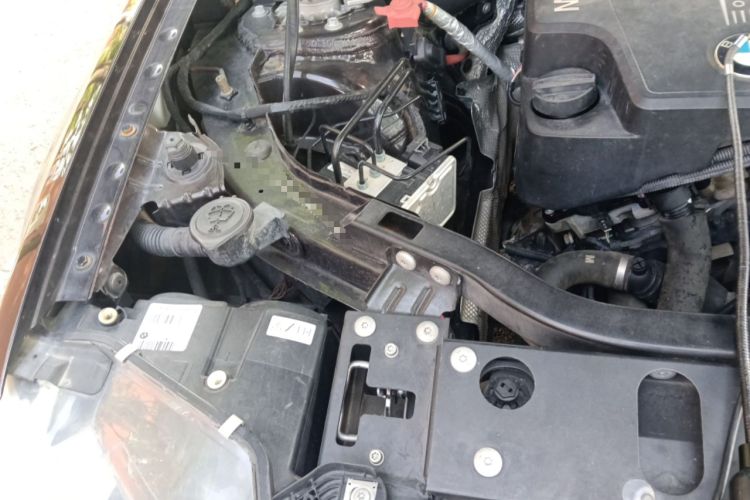 Used BMW X3 2014 xDrive20i X Design Package Engine Bay Right