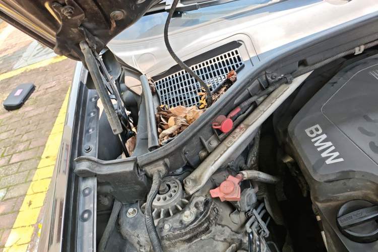 Used BMW X3 2014 xDrive20i Leading Model Engine Bay Right