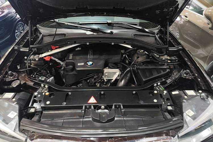 Used BMW X3 2014 xDrive20i X Design Package Engine Bay