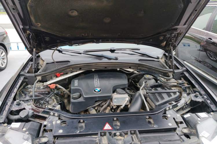Used BMW X3 2014 xDrive20i X Design Package Engine Bay