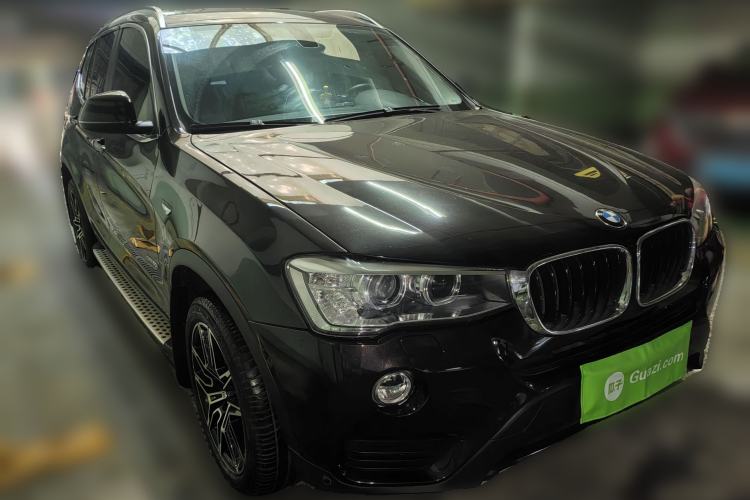 Used BMW X3 2014 xDrive20i Leading Model Front Right 45 Deg