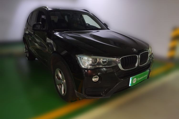 Used BMW X3 2014 xDrive20i Leading Model Front Right 45 Deg