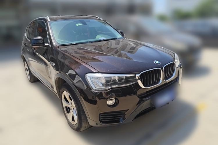 Used BMW X3 2014 xDrive20i Leading Model Front Right 45 Deg