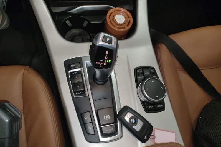 Used BMW X3 2014 xDrive28i Leading Model Gear Lever