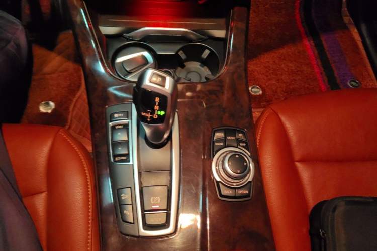 Used BMW X3 2014 xDrive20i Leading Model Gear Lever