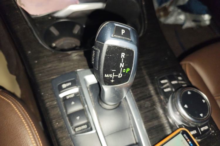 Used BMW X3 2014 xDrive28i X Design Package Gear Lever