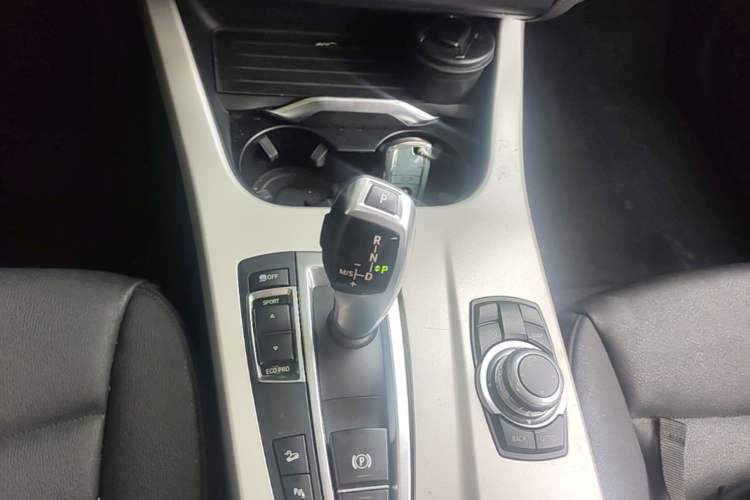 Used BMW X3 2014 xDrive20i Leading Model Gear Lever