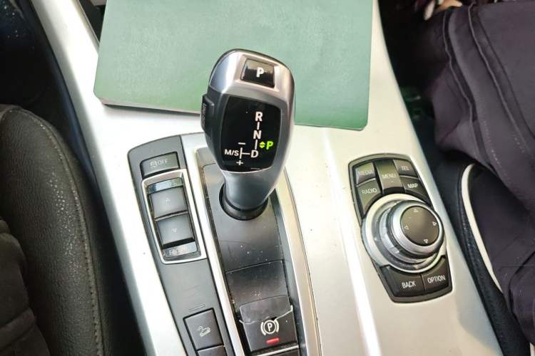 Used BMW X3 2014 xDrive20i Leading Model Gear Lever