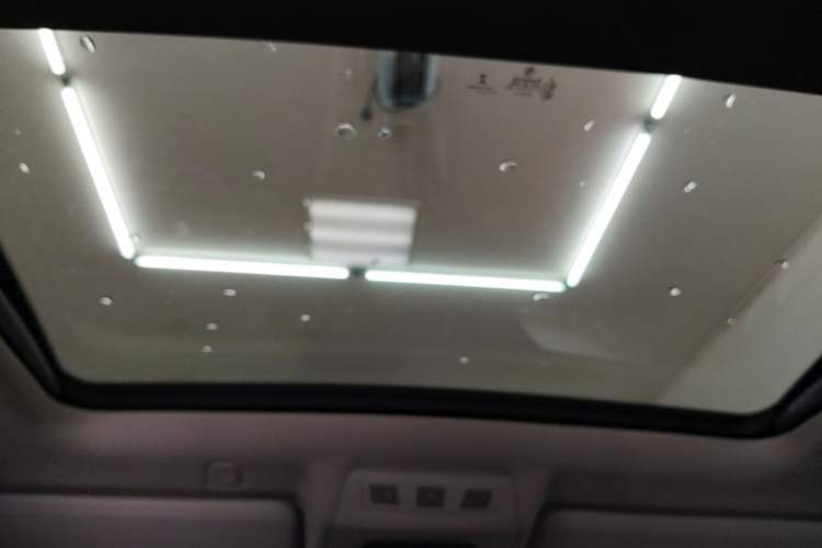 Used BMW X3 2014 xDrive20i Leading Model Headliner