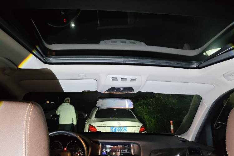 Used BMW X3 2014 xDrive28i X Design Package Headliner