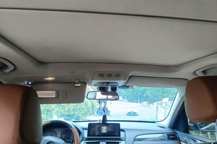 Used BMW X3 2014 xDrive28i Leading Model Headliner