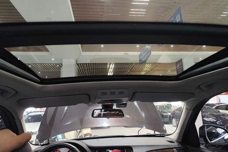 Used BMW X3 2014 xDrive20i X Design Package Headliner
