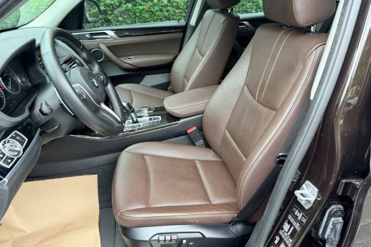 Used BMW X3 2014 xDrive28i X Design Package Interior 1
