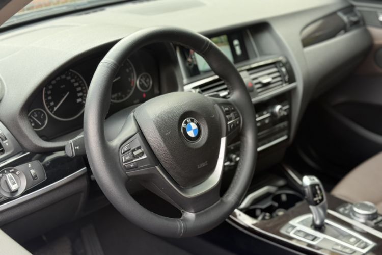 Used BMW X3 2014 xDrive20i X Design Package Interior 2
