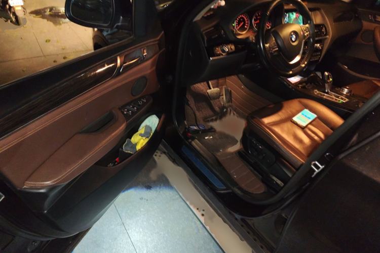 Used BMW X3 2014 xDrive28i X Design Package Interior 3