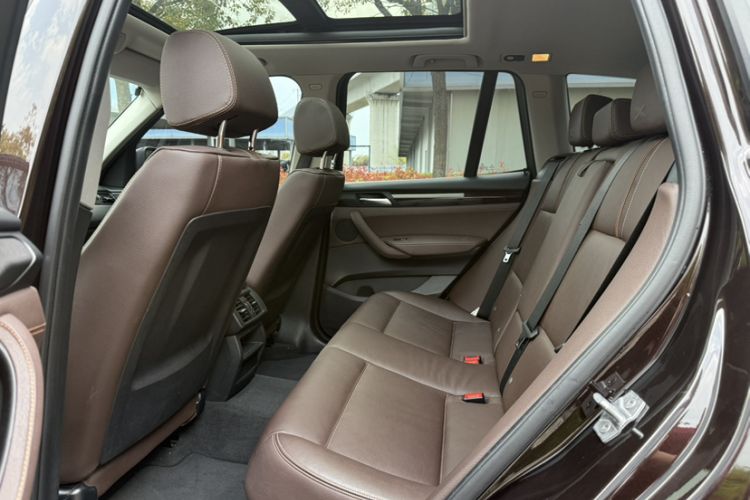 Used BMW X3 2014 xDrive20i X Design Package Interior 5