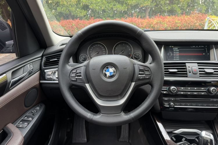 Used BMW X3 2014 xDrive20i X Design Package Interior 7