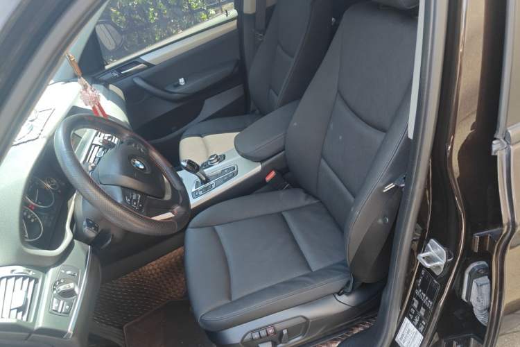 Used BMW X3 2014 xDrive20i Leading Model Left Front Seat