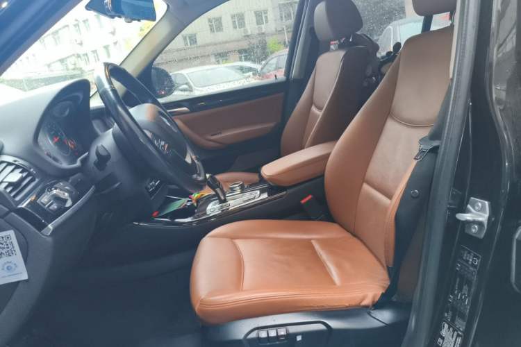 Used BMW X3 2014 xDrive20i Leading Model Left Front Seat