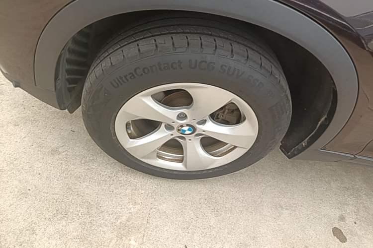 Used BMW X3 2014 xDrive20i Leading Model Left Front Wheel Hub