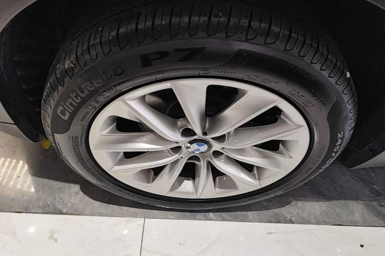 Used BMW X3 2014 xDrive20i X Design Package Left Front Wheel Hub