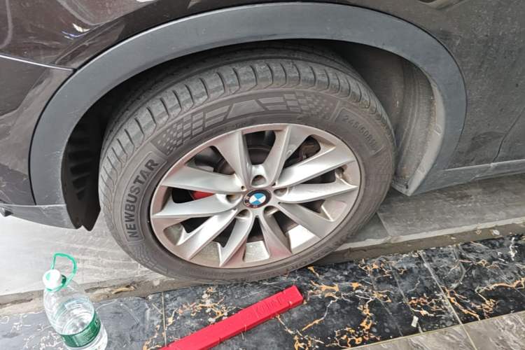 Used BMW X3 2014 xDrive28i Leading Model Left Front Wheel Hub