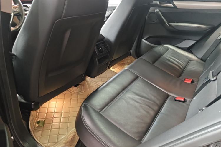 Used BMW X3 2014 xDrive28i Leading Model Left Rear Seat
