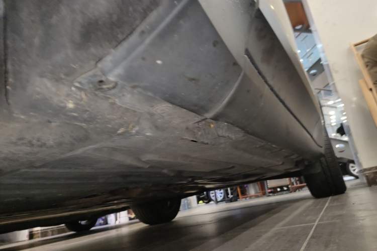 Used BMW X3 2014 xDrive28i Leading Model Left Side Sill